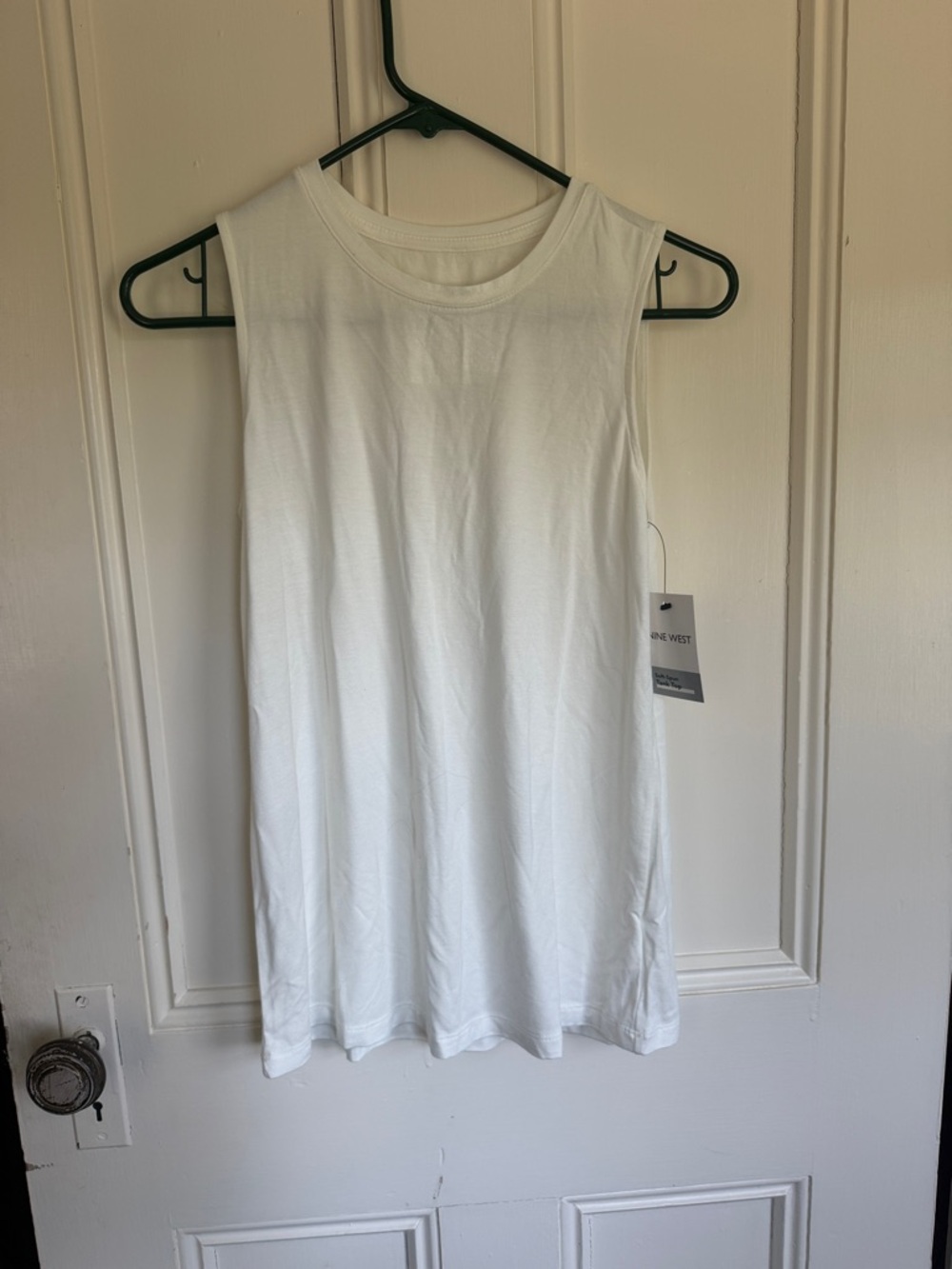 Nine West White Soft Spun Crew Neck Tank Top